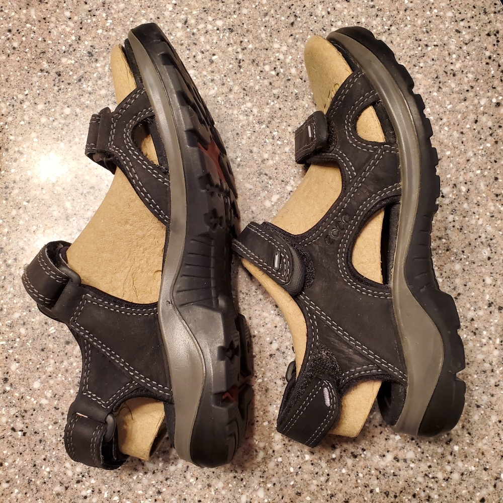 Womens Ecco Yucatan Offroad Sport Sandals Size 35 (Us… Gem